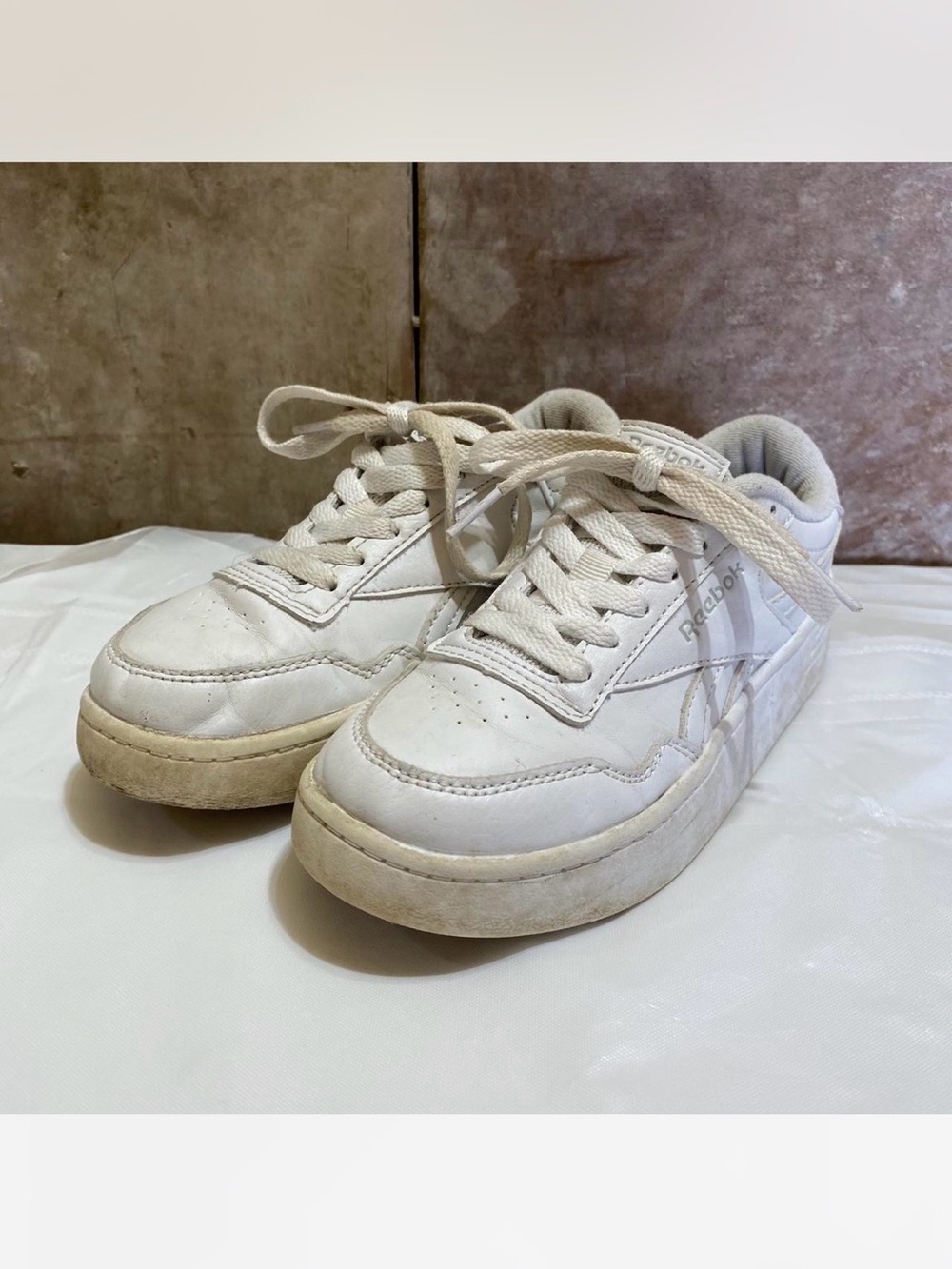 Reebok Kids White Low-Profile Lace-Up Sneakers
